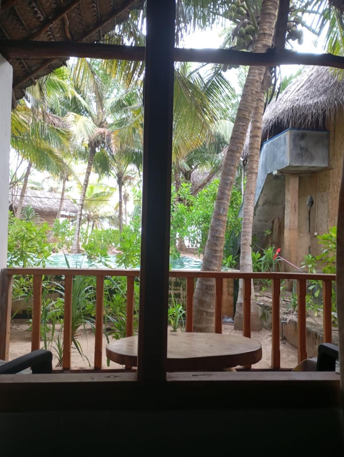 The Alpha Monkey Hotel & Tree House Tangalle Exterior photo